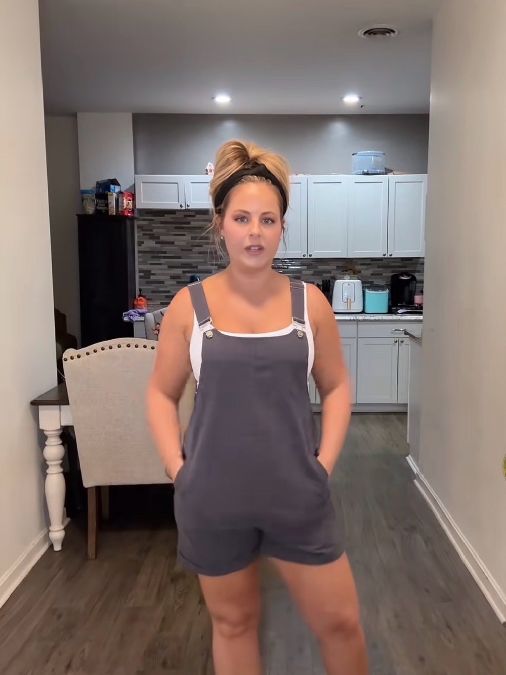 🎉 (Women’s XL) Women's Gray Short Overall Romper